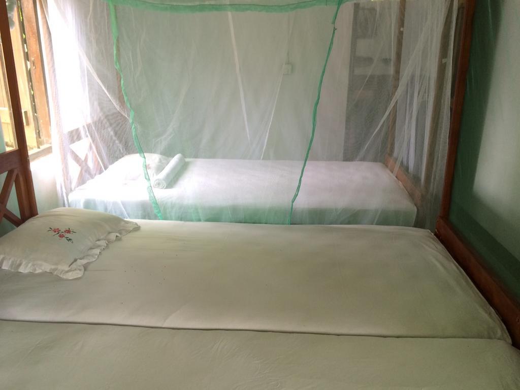 Hotel Surf & Yoga Arugam Bay Zimmer foto
