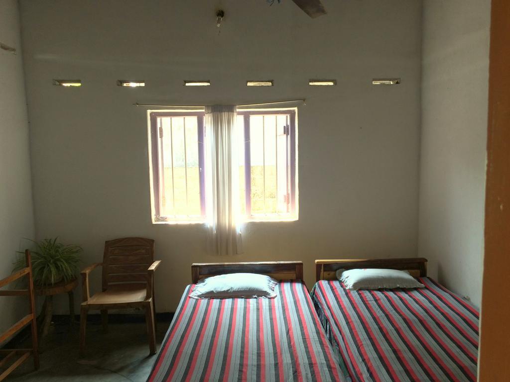 Hotel Surf & Yoga Arugam Bay Zimmer foto