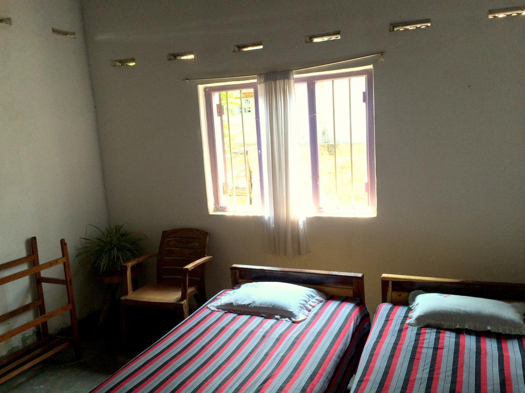 Hotel Surf & Yoga Arugam Bay Zimmer foto